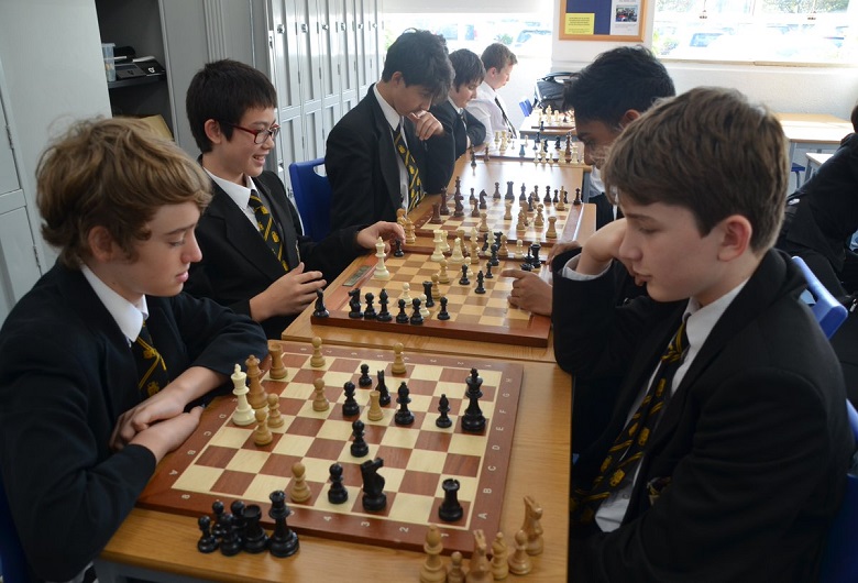 Ronit Reports: Chess team beat Whitgift with storming second-half