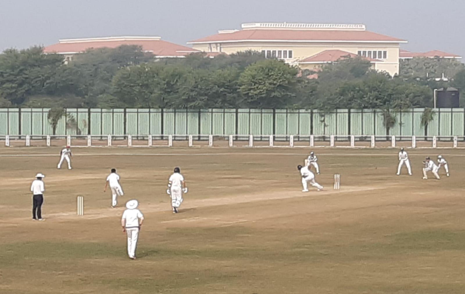 Battling Berg fails to prevent defeat in penultimate tour match