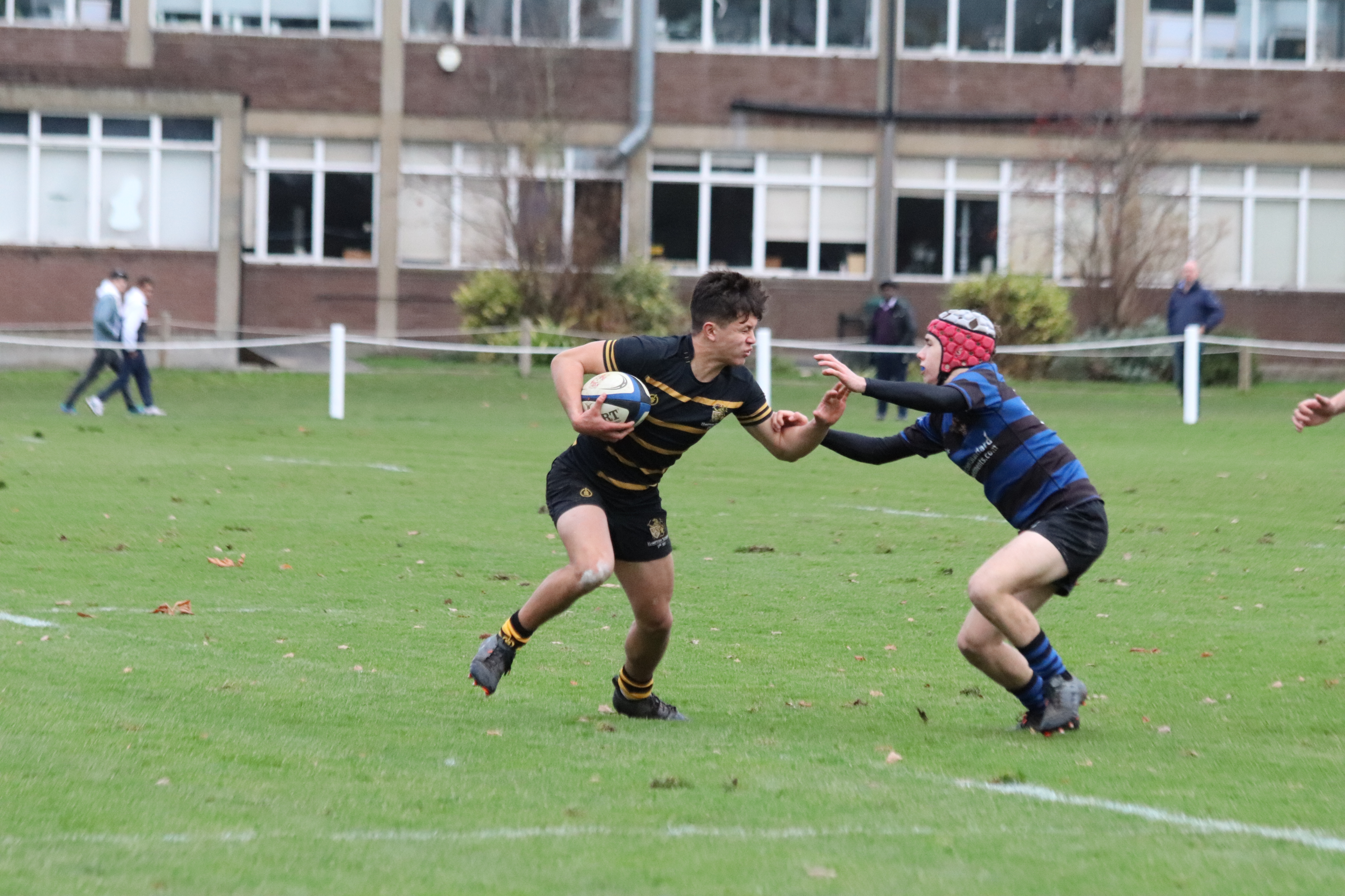 Physicality, intensity and pace: U16 sportsmen talk of their experiences in the 1st Team